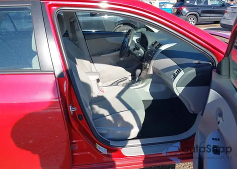 2011 Toyota Corolla Le z USA, uszkodzony, nr VIN 2T1BU4EE2BC694904